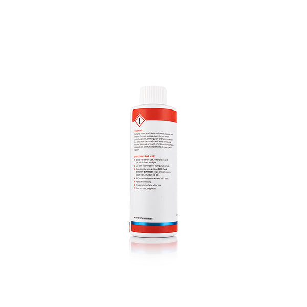 A 250ml spray bottle of W9 Water Spot Remover from Gtechniq