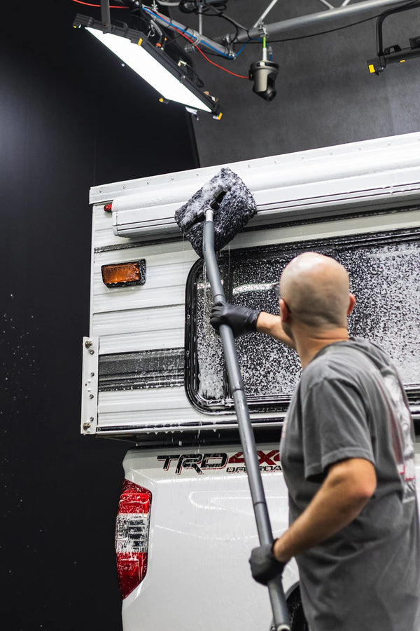 Mitt On A Stick Pro+