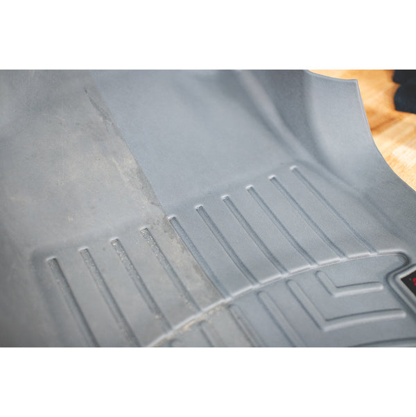 Solution Finish Fusion Grey Restorer before and after use.