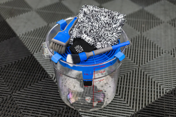 Clean Screen Bucket Filter